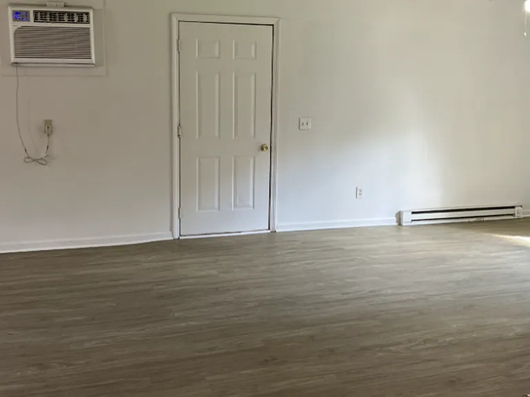 3 Bedroom Home for rent in Des Moines, IA — Photo 15
