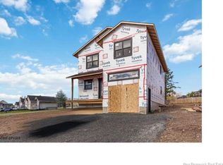 3 Brizley St, Oromocto, NB E2V4R1