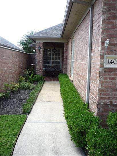 2nd image of 14022 Bay Oaks Blvd