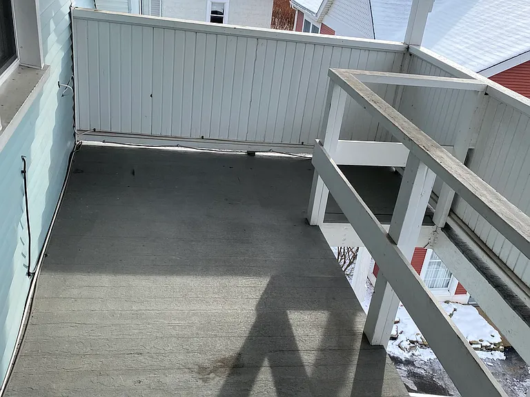 117 N State St #D — Photo 11