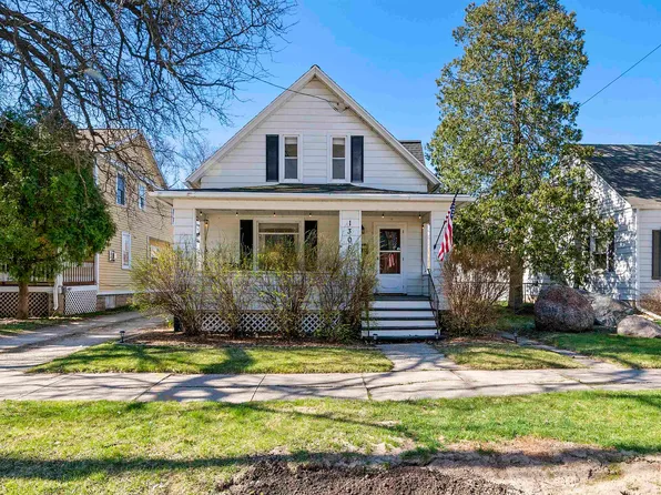 1306 Cass St, Green Bay, WI 54301