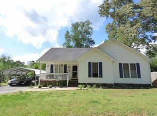 505 Caldwell St, Campobello, SC 29322
