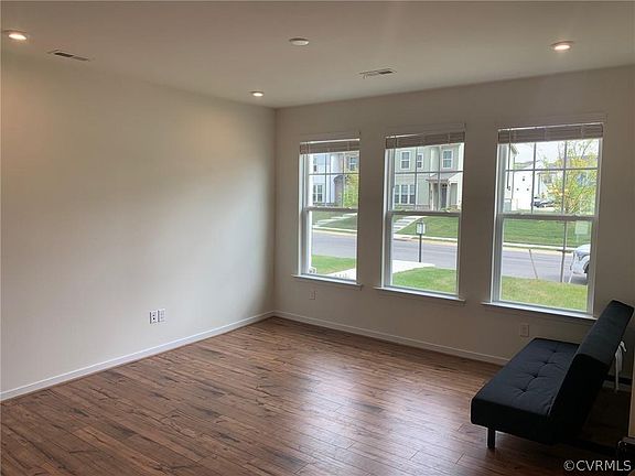 3rd image of 10855 Ashton Poole Pl
