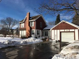 2446 Browncroft Blvd, Penfield, NY 14526