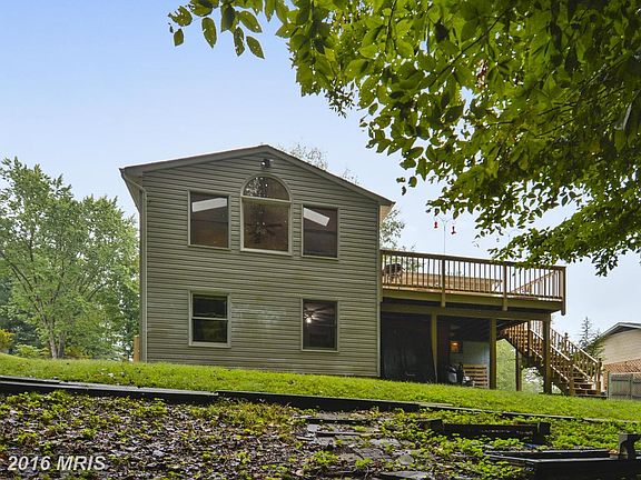 2 Lvl addition adds square footage