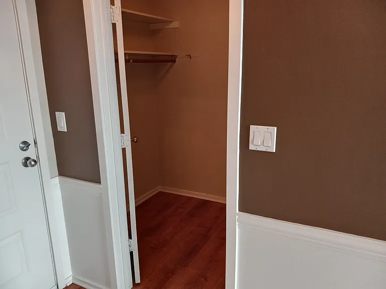 433 S 7th St #1904 — Photo 12
