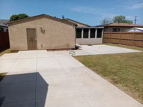1267 Florida St — Photo 12