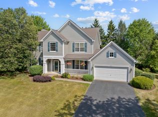 910 Angle Tarn, Dundee, IL 60118
