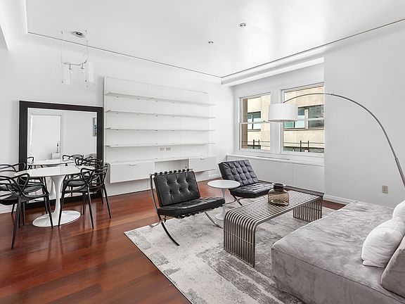 5th image of 55 Wall St APT 804