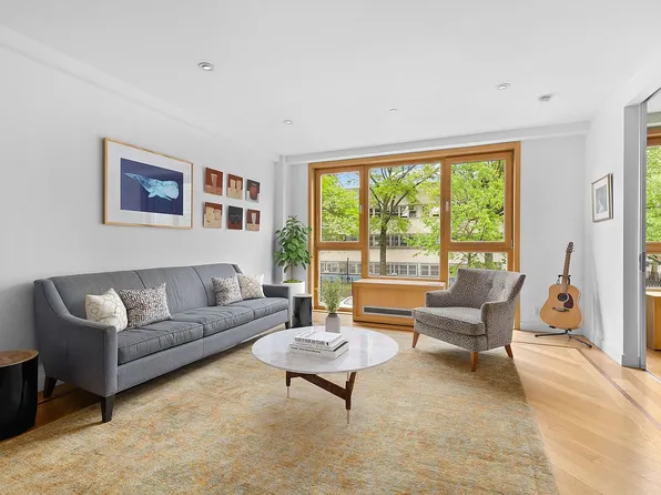 122 Adelphi St #2B, Brooklyn, NY 11205
