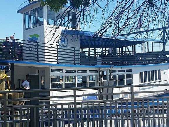 Ferry Boat to Norfolk Tides