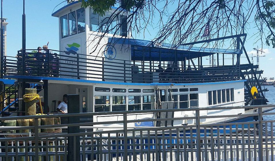 Ferry Boat to Norfolk Tides