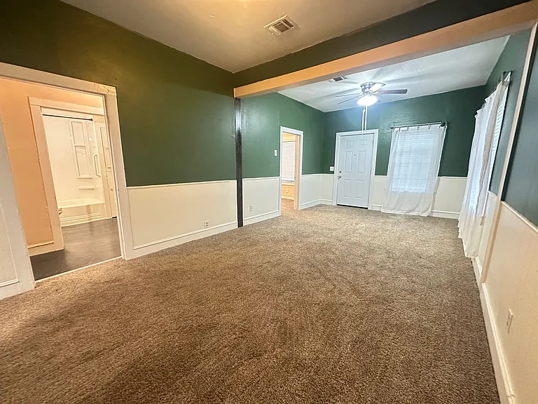 1340 Lincoln St — Photo 3