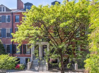 908 Spruce St #910-1, Philadelphia, PA 19107