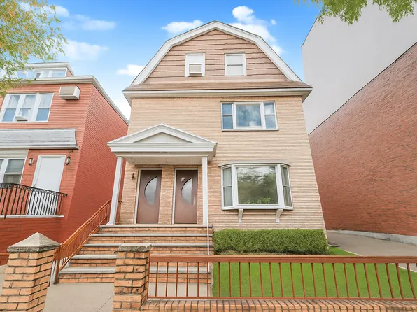 1461 East 3rd Street image 2 of 36