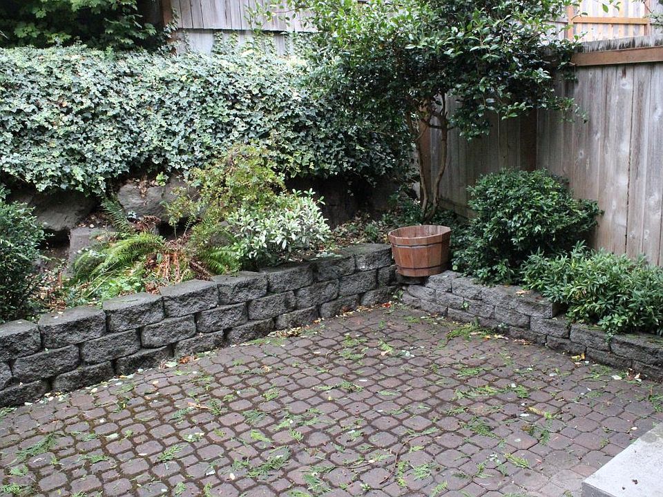 Private back patio. Landscaping has changed since photo.