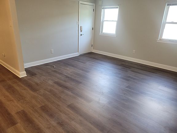 3rd image of 600 Grant Rd APT 29B
