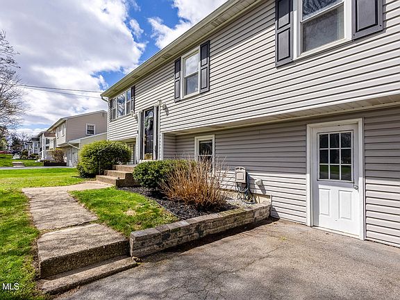2nd image of 5 Dussault Drive