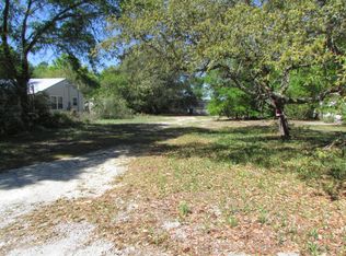 104 Doodle Ave, Fort Walton Beach, FL 32547