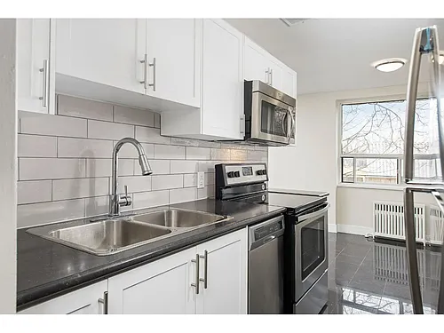 200 Ridley Blvd Photo 1