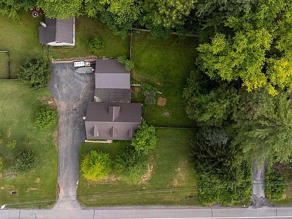 5th image of 1326 Zion Rd