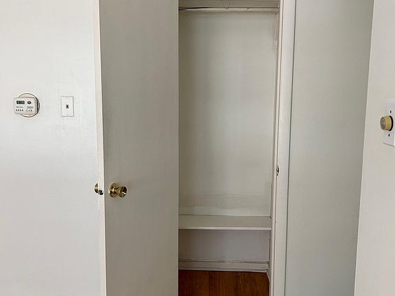 4th image of 5805 N Cicero Ave #2
