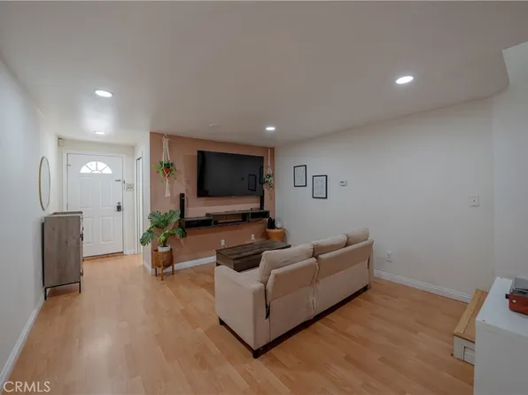 14528 Avis Ave APT 6, Lawndale, CA 90260