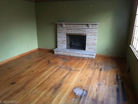 2nd image of 61 Ferncliff Ave