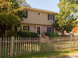 2 Roberts Rd, Ipswich, MA 01938