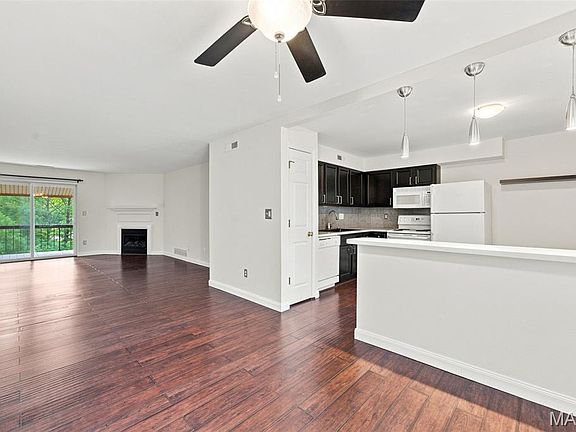 2nd image of 1920 Hunting Lake Ct APT 302