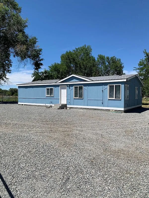 3 bed, 2.0 bath, 1344 sqft, $2,550 — Photo 1