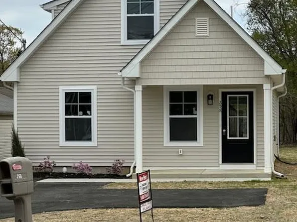 258 Crown Point Rd, Thorofare, NJ 08086