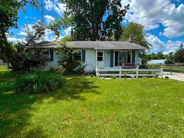 9115 N Vassar Rd, Mount Morris, MI 48458