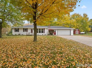 2059 Eighteen Mile Rd NE, Cedar Springs, MI 49319