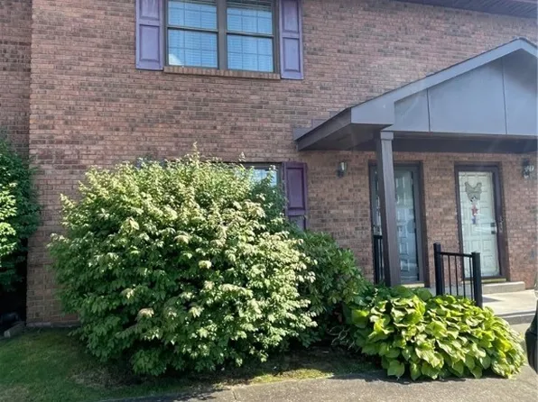 5305 Big Tyler Rd APT 5, Cross Lanes, WV 25313
