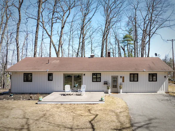 9662 Brutus Rd, Brutus, MI 49716