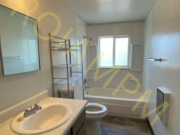2nd image of 1901 S 4th Ave Unit 33