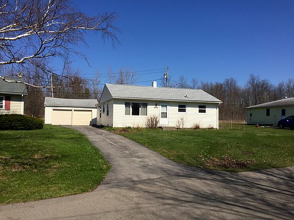 2nd image of 4668 Wilson Dr