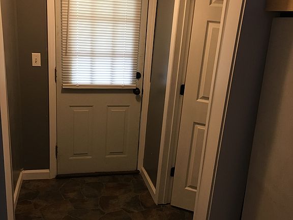 2nd image of 2722 Piedmont St