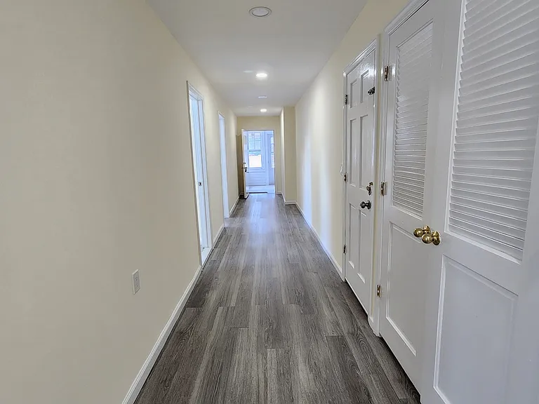 32 Edisonia Ter #1 — Photo 9