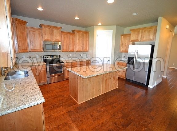 4th image of 10508 S Brooklyn View Ln