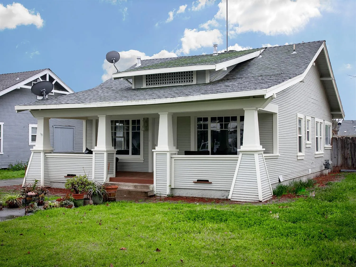 120 W 23rd St photo 1