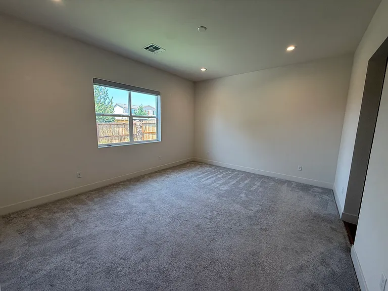 7765 Navasota Dr — Photo 6
