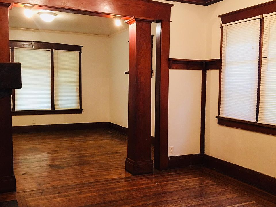 1st image of 368 E Ferry St #2