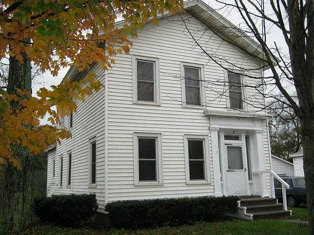 65 N Main St photo 1