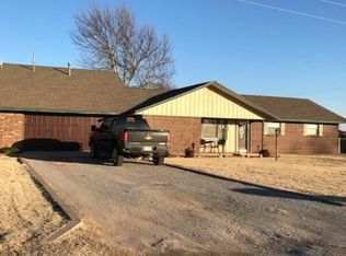 109 N 4th St, Cleo Springs, OK 73729