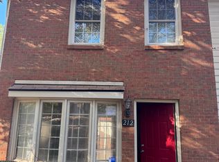 212 Chads Ford Way, Roswell, GA 30076