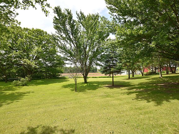 2nd image of 765 Cresthill Ct