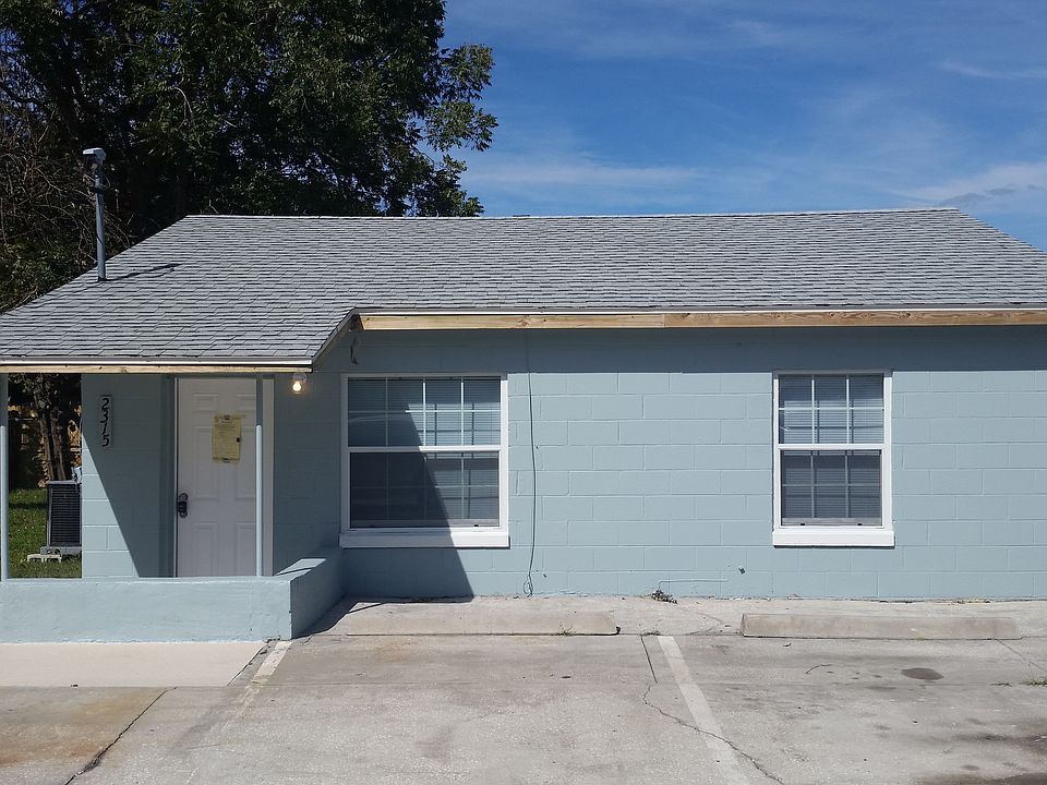 1st image of 2315 Carlton Dr