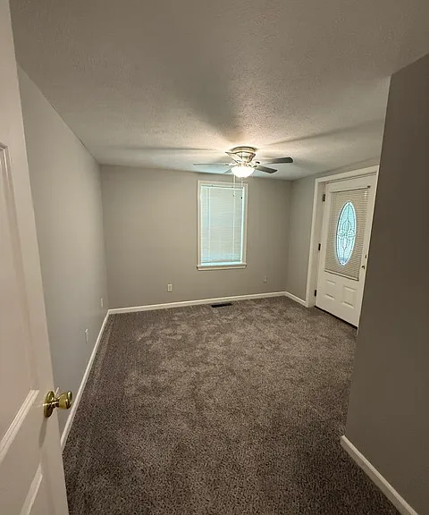 239 W North St #1 — Photo 11